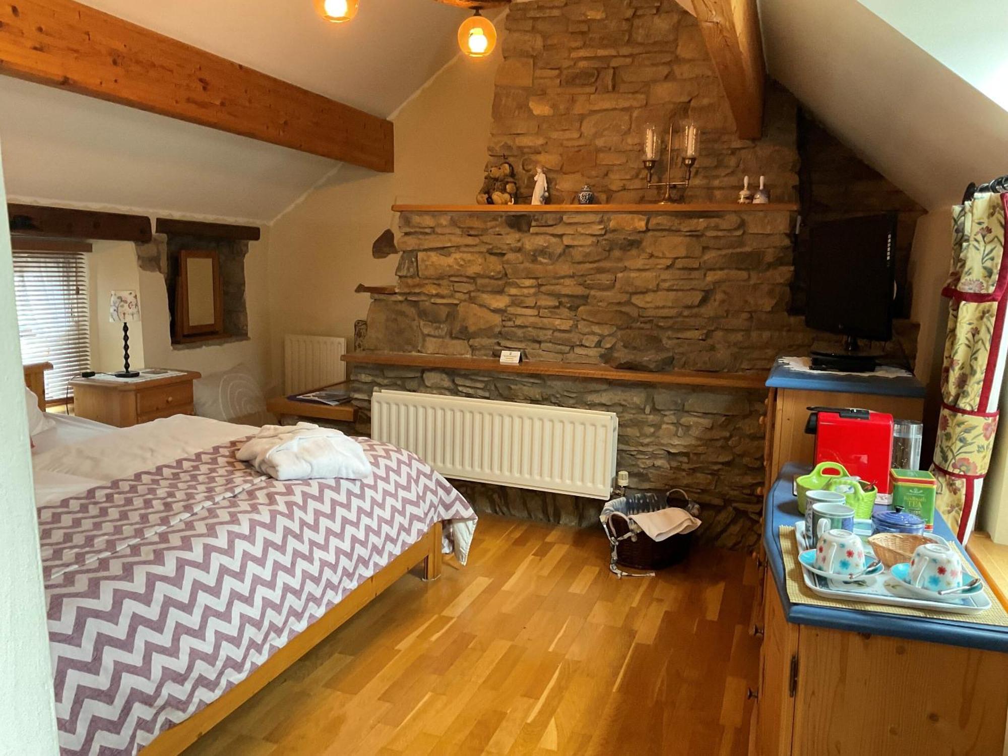 Armidale Cottages B&B Workington Phòng bức ảnh